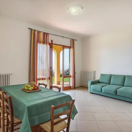 Le Castagne By Interhome בית נופש *